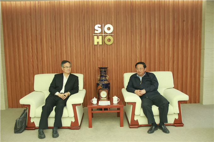 王正喜、周勇會見昆山花橋經濟開發(fā)區(qū)黨工委副書記、管委會副主任沈華飛